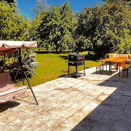 펜션 Beautiful Xl Pool Ac Fireplace Large Park *