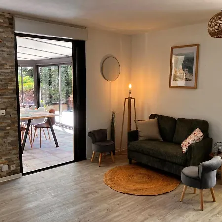 펜션 Beautiful Xl Pool Ac Fireplace Large Park 가이약