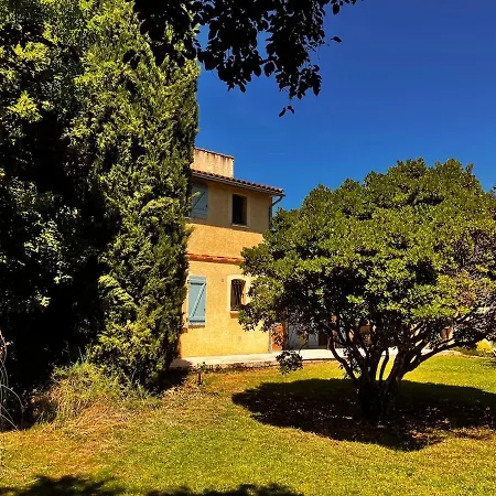 Beautiful Xl Pool Ac Fireplace Large Park גיילאק
