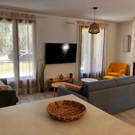 Beautiful Xl Pool Ac Fireplace Large Park * 가이약